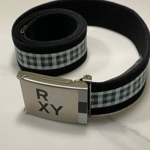 - New Roxy checkered belt with metal clasp. One size fits up to 36 in wais…